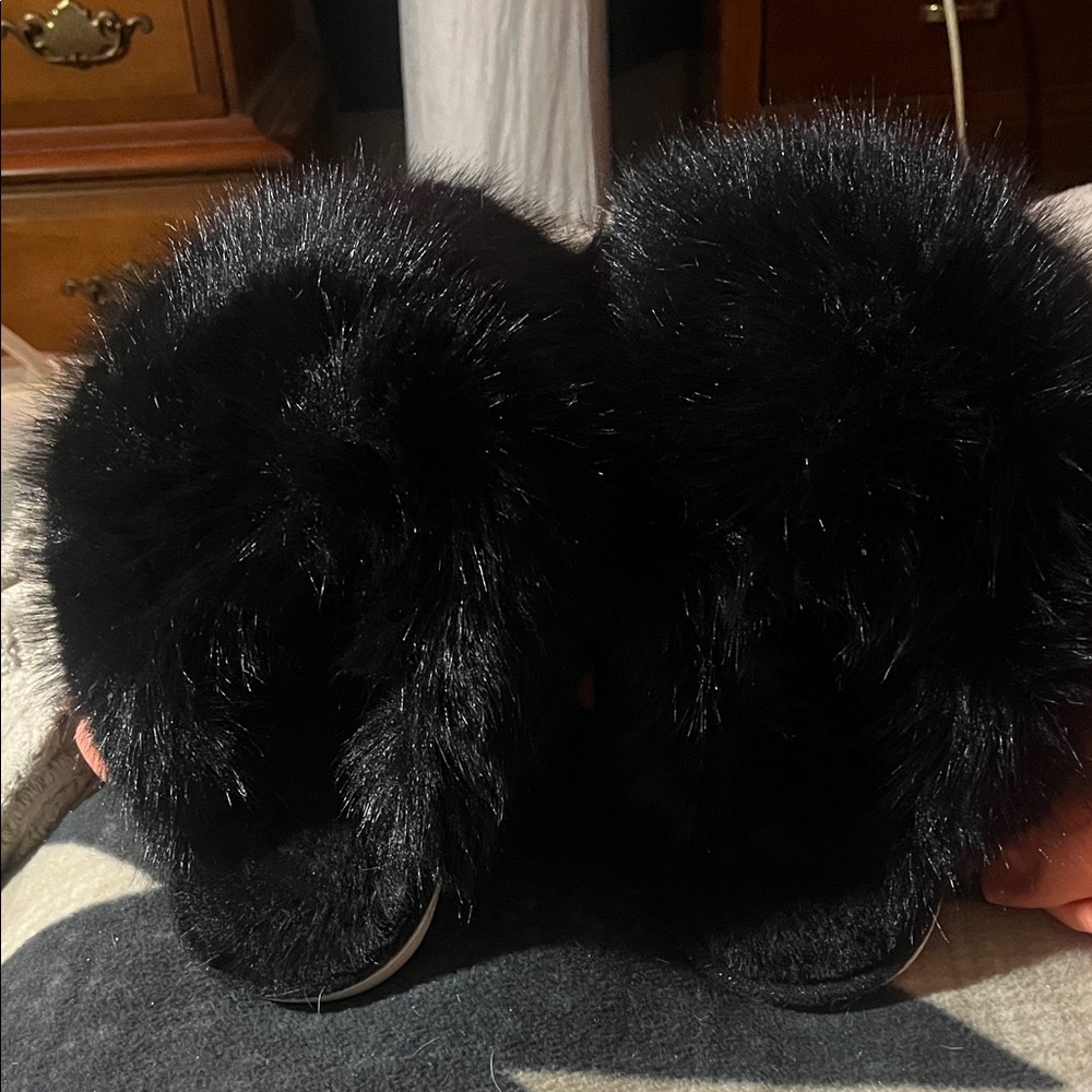 Fluffy Black Slippers